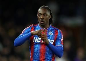 罗马诺：阿森纳尚未与水晶宫谈埃泽，枪手正优先处理球员离队问题