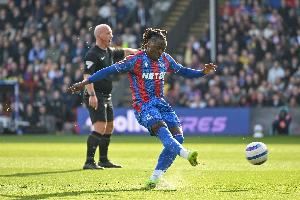 德天空：热刺与水晶宫深入商谈埃泽转会，各方对完成交易感到乐观