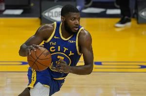 前勇士球员帕斯卡尔向NBL石家庄翔蓝队讨薪 被裁后没收到薪水