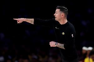 雷迪克：除了个别人 大部分球员都展示了极强的竞争意识和凝聚力