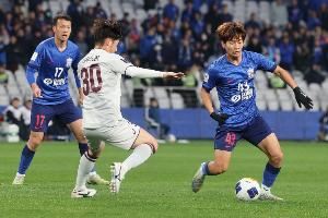 记者:杨皓宇打入金子般进球,助山东U20队有惊无险地成功晋级